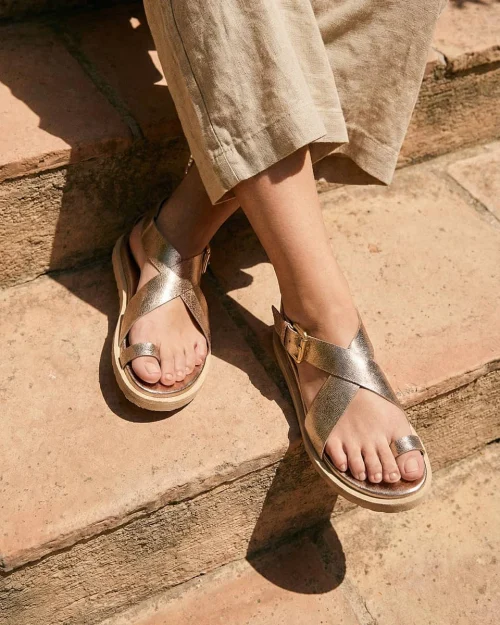 Sandalias Planas en Cuero - Ref. Z-3095 Luna