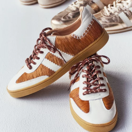 Tenis en Cuero - Ref. Z-3116 Blanco con Pelo Cafe