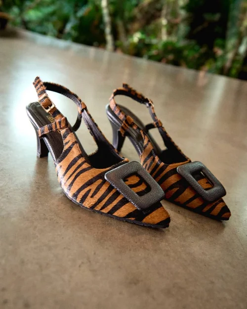 Zapato con Tacón Destalonado en Cuero – Ref. Z-3313 Miel Print