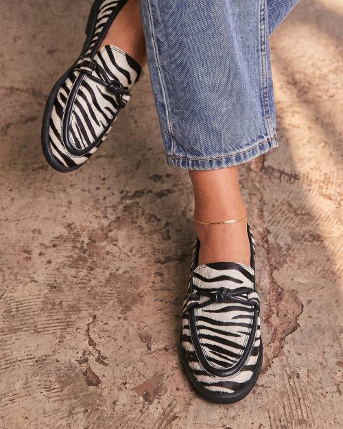 Zapato Cerrado/ Loafers en Cuero  - Ref. Z-3456 Print Blanco y Negro